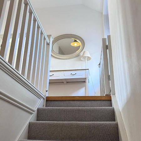 Harbour Retreat Padstow - Entire Apartment In The Beautiful Old Town Of Padstow Harbour Екстер'єр фото