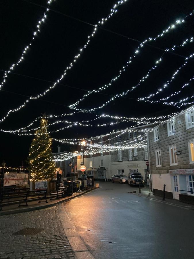 Harbour Retreat Padstow - Entire Apartment In The Beautiful Old Town Of Padstow Harbour Екстер'єр фото