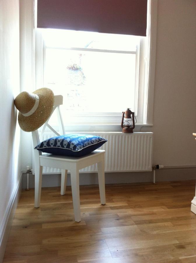 Harbour Retreat Padstow - Entire Apartment In The Beautiful Old Town Of Padstow Harbour Екстер'єр фото